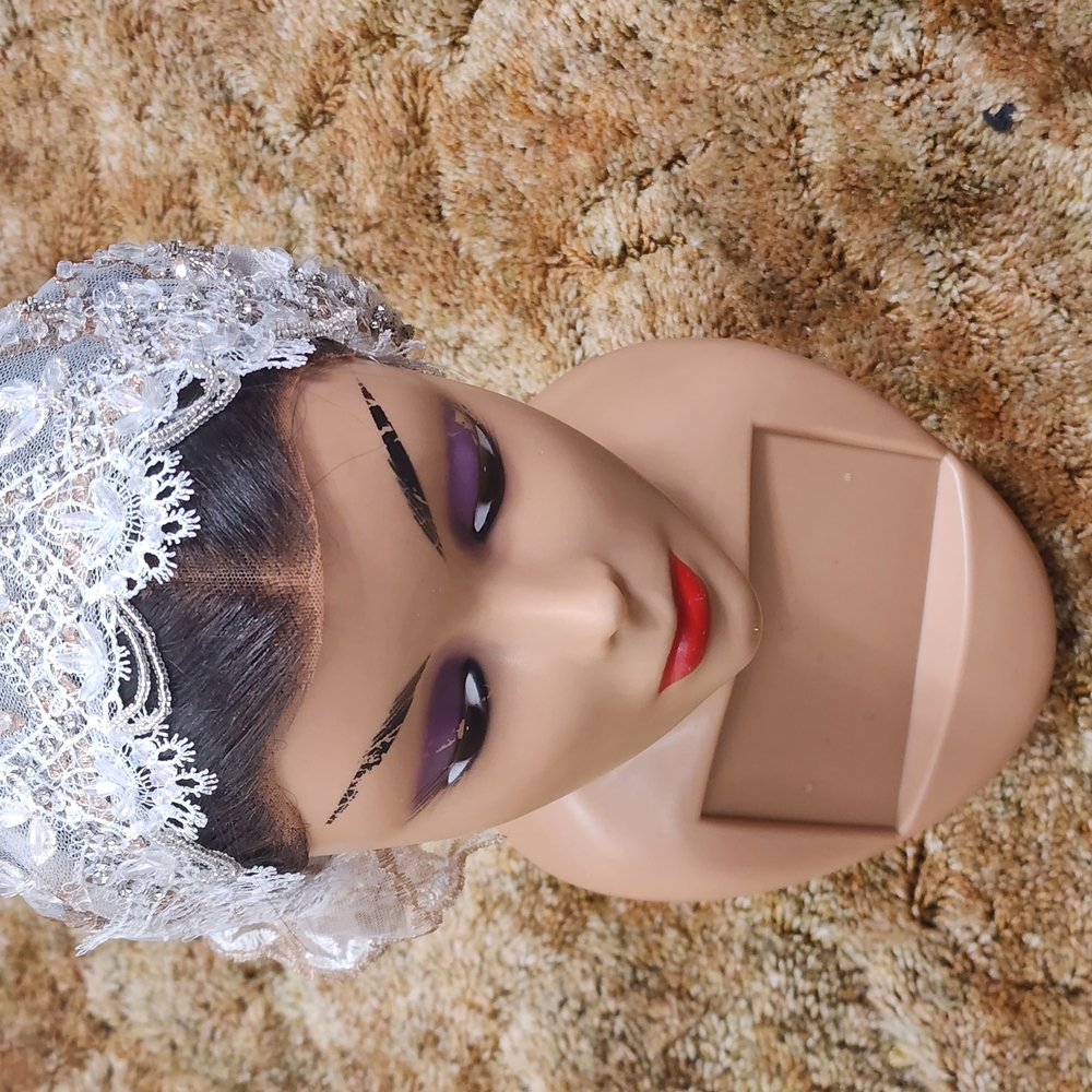 Elegant Lace Headpieces in White and Purple - Picture 5 of 8